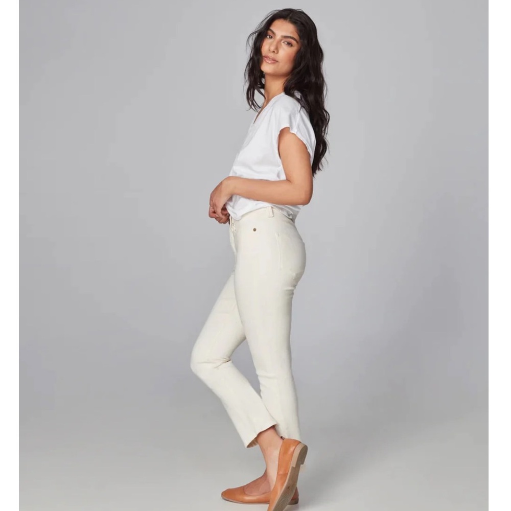 New Lola High Rise Straight Kate Jeans in Ivory